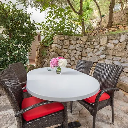 Estelle * Podgora (Split-Dalmatia)